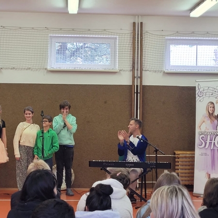 624f2454-b9b8-4828-a97f-e5652ed82965