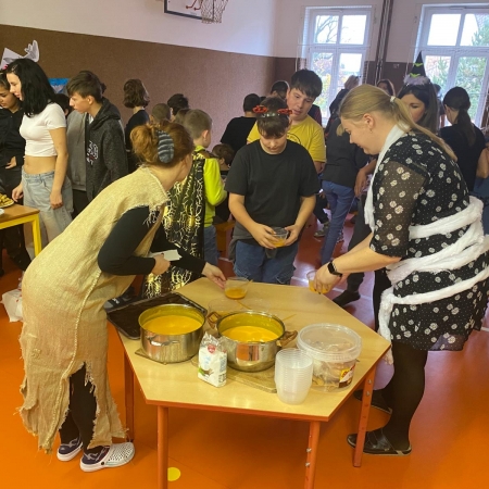 87801fb5-b14e-40ac-8a50-da73e997fa20