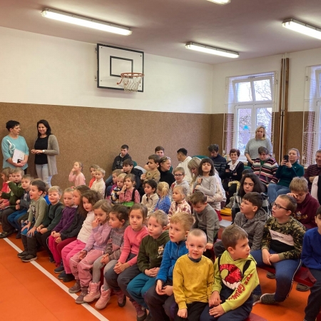 e5cec008-1916-4b9c-9f5e-6ac04a59ba8d